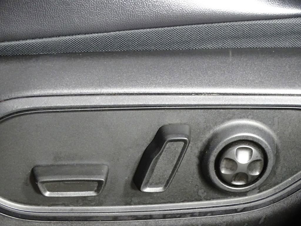 Used 2021 Jeep Grand Cherokee L Limited image 24