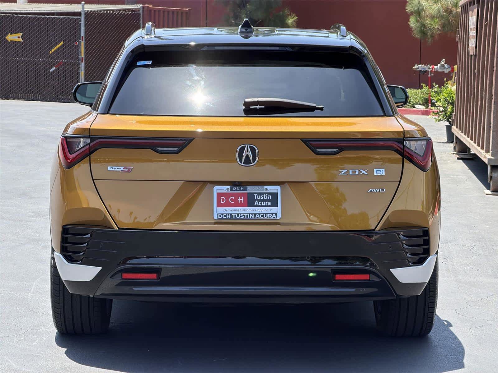 Used 2024 Acura ZDX Type S AWD/4WD image 6