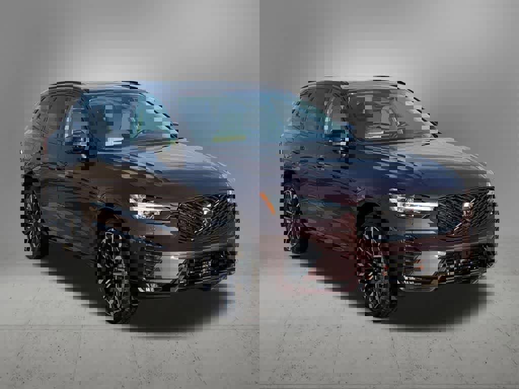 Used 2026 Volvo XC60 B5 Ultra w/ Protection Package Premier image 8