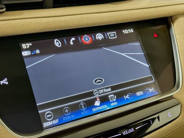 Used 2018 Cadillac XT5 Platinum w/ Driver Assist Package AWD/4WD image 13