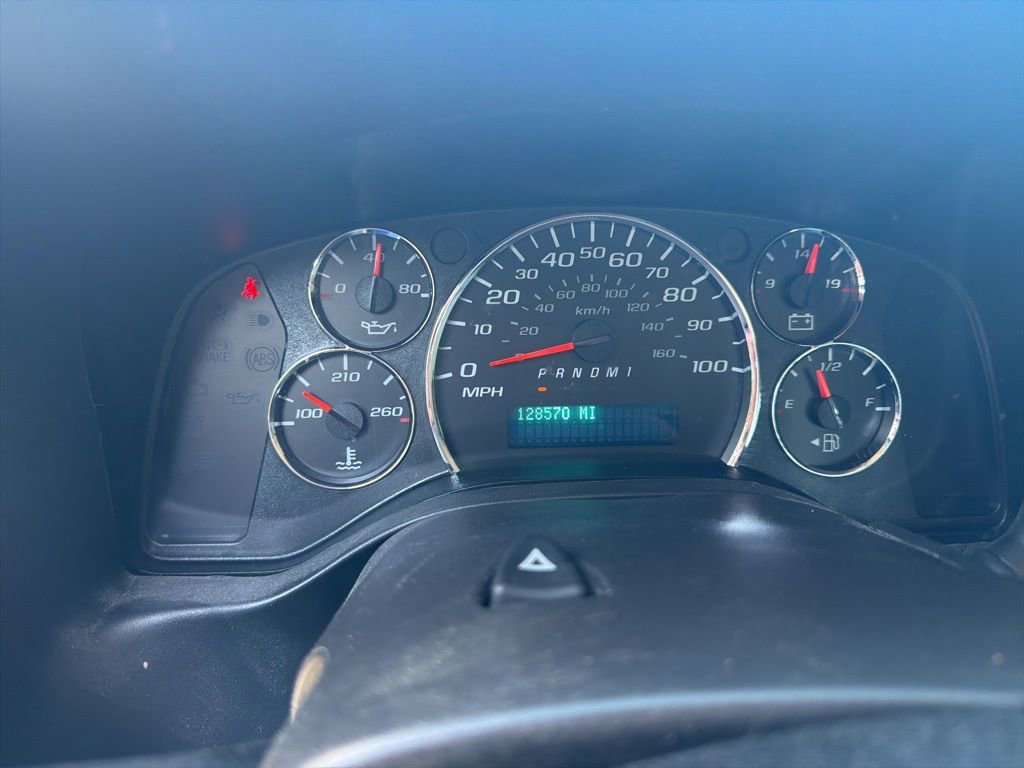 Used 2016 GMC Savana 2500 RWD image 1