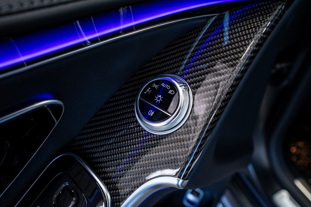 Used 2024 Mercedes-Benz S 63 AMG S image 37