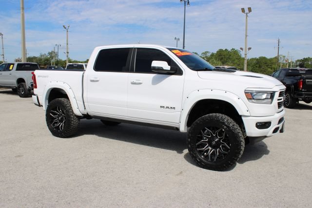 Used 2023 RAM 1500 Laramie AWD/4WD image 14