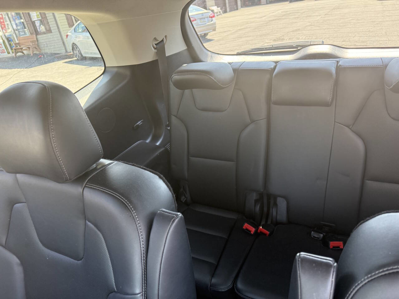 Used 2025 Kia Telluride S image 12
