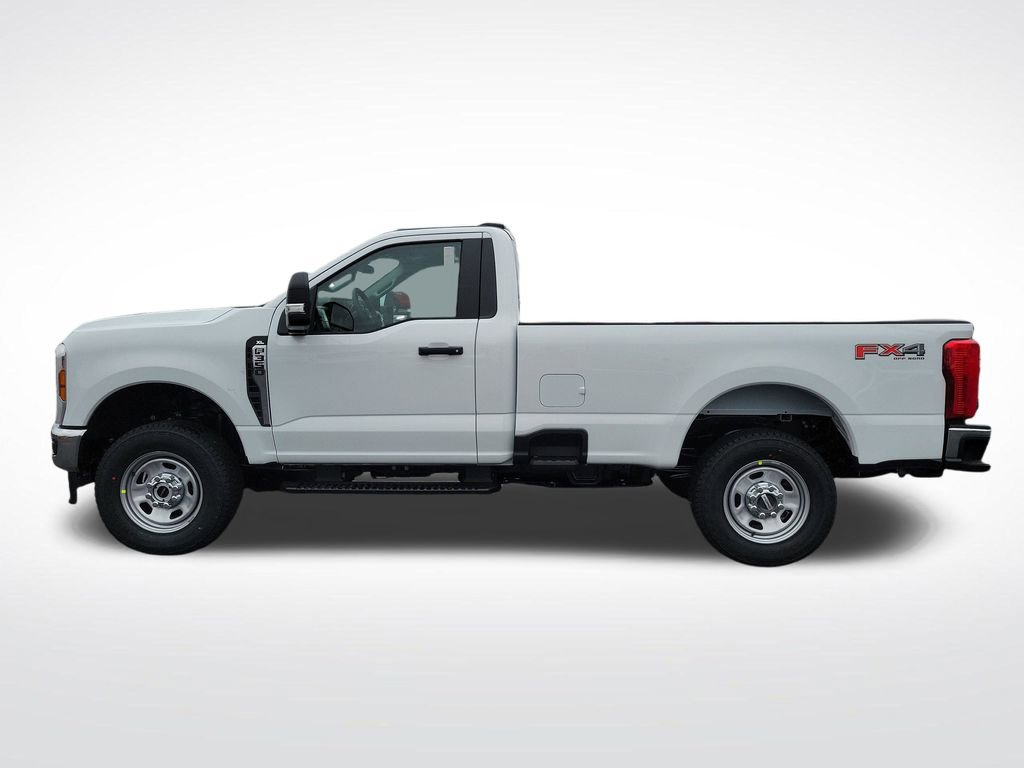 New 2026 Ford F350 XL w/ FX4 Off-Road Package image 9