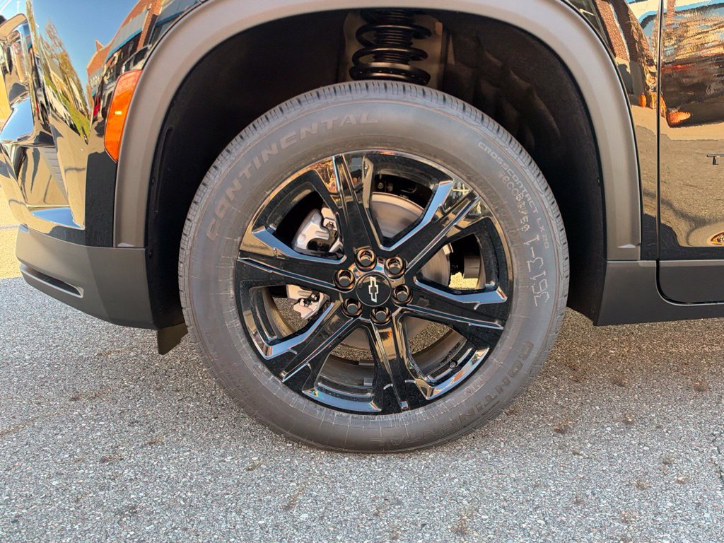 New 2027 Chevrolet Traverse LT w/ Midnight/Sport Edition AWD/4WD image 28
