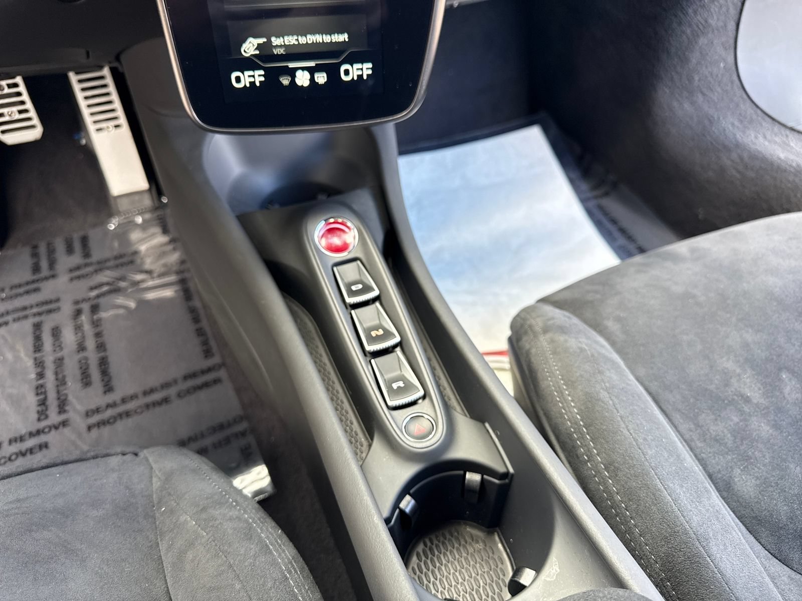 Used 2023 McLaren Artura RWD image 16