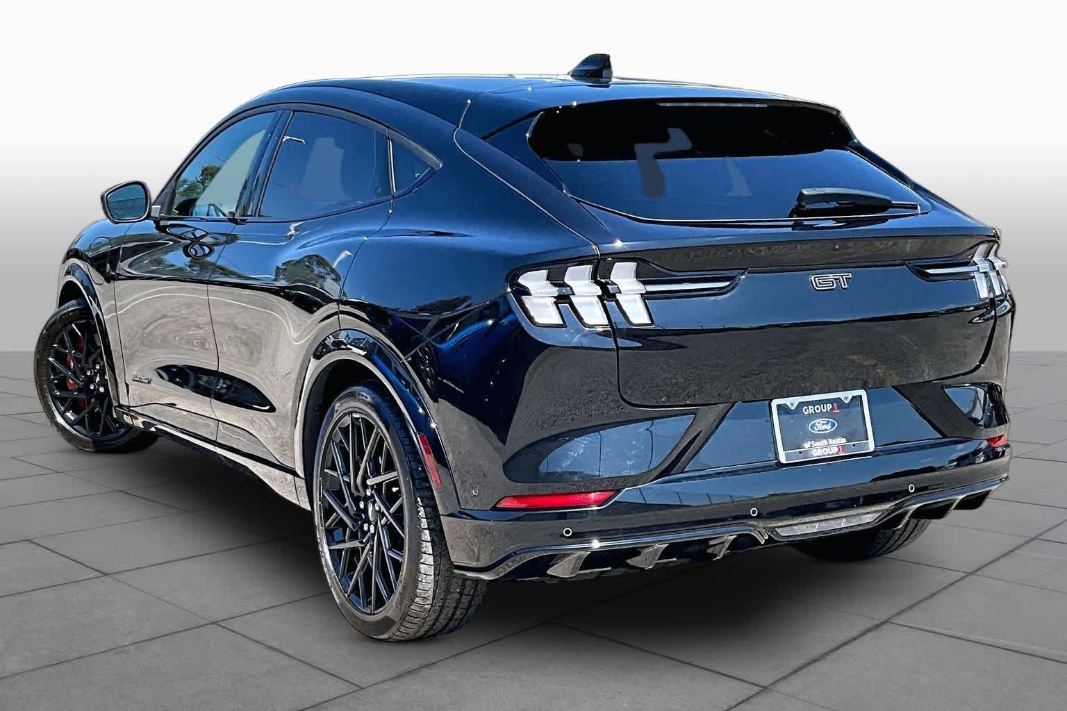 Used 2023 Ford Mustang Mach-E GT w/ GT Performance Edition AWD/4WD image 14