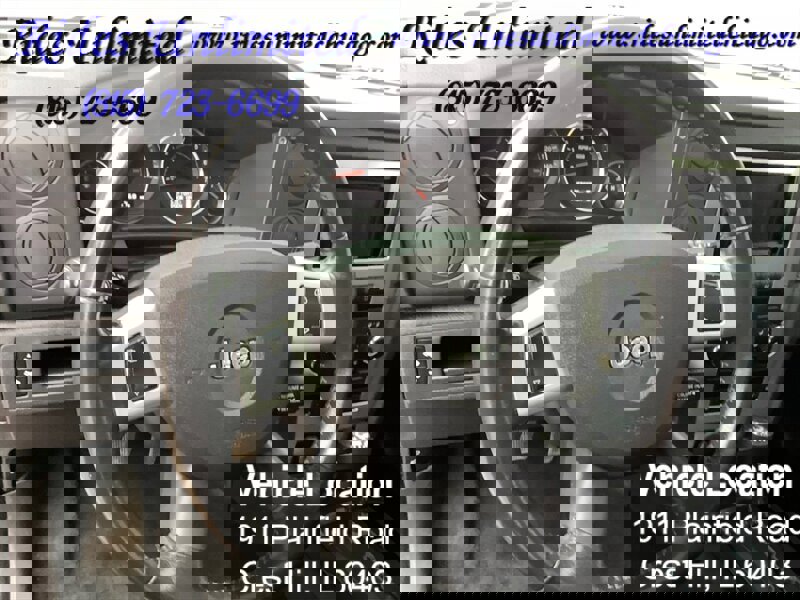 Used 2008 Jeep Commander Sport image 17