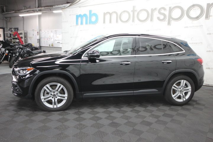 Used 2022 Mercedes-Benz GLA 250 4MATIC image 2