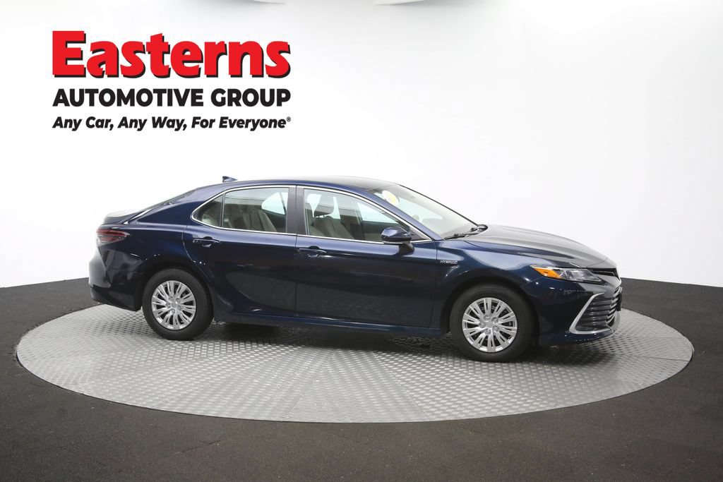 Used 2021 Toyota Camry LE FWD image 46