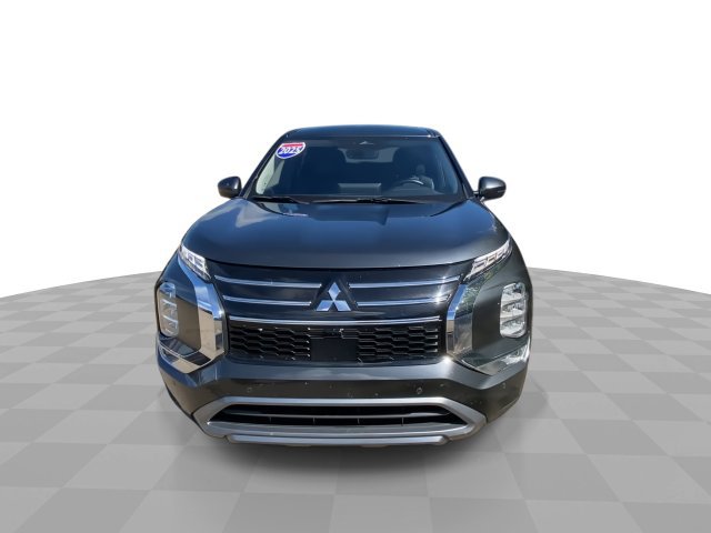 Used 2025 Mitsubishi Outlander SE FWD image 5