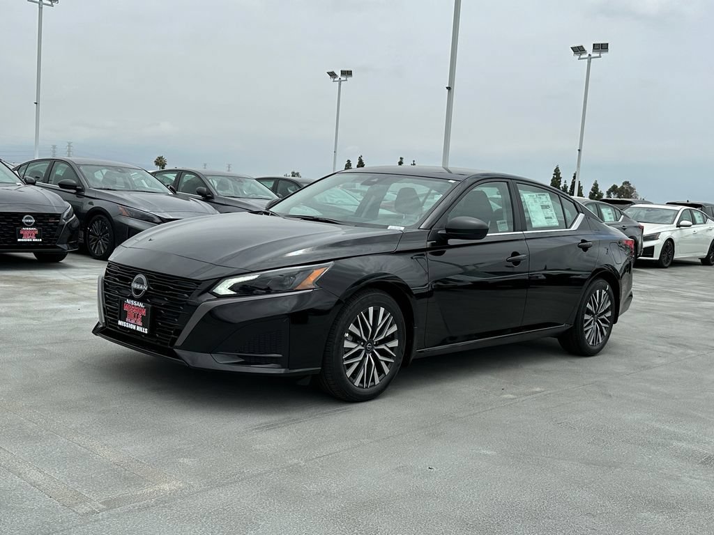 New 2026 Nissan Altima 2.5 SV w/ SV Special Edition Package FWD image 2