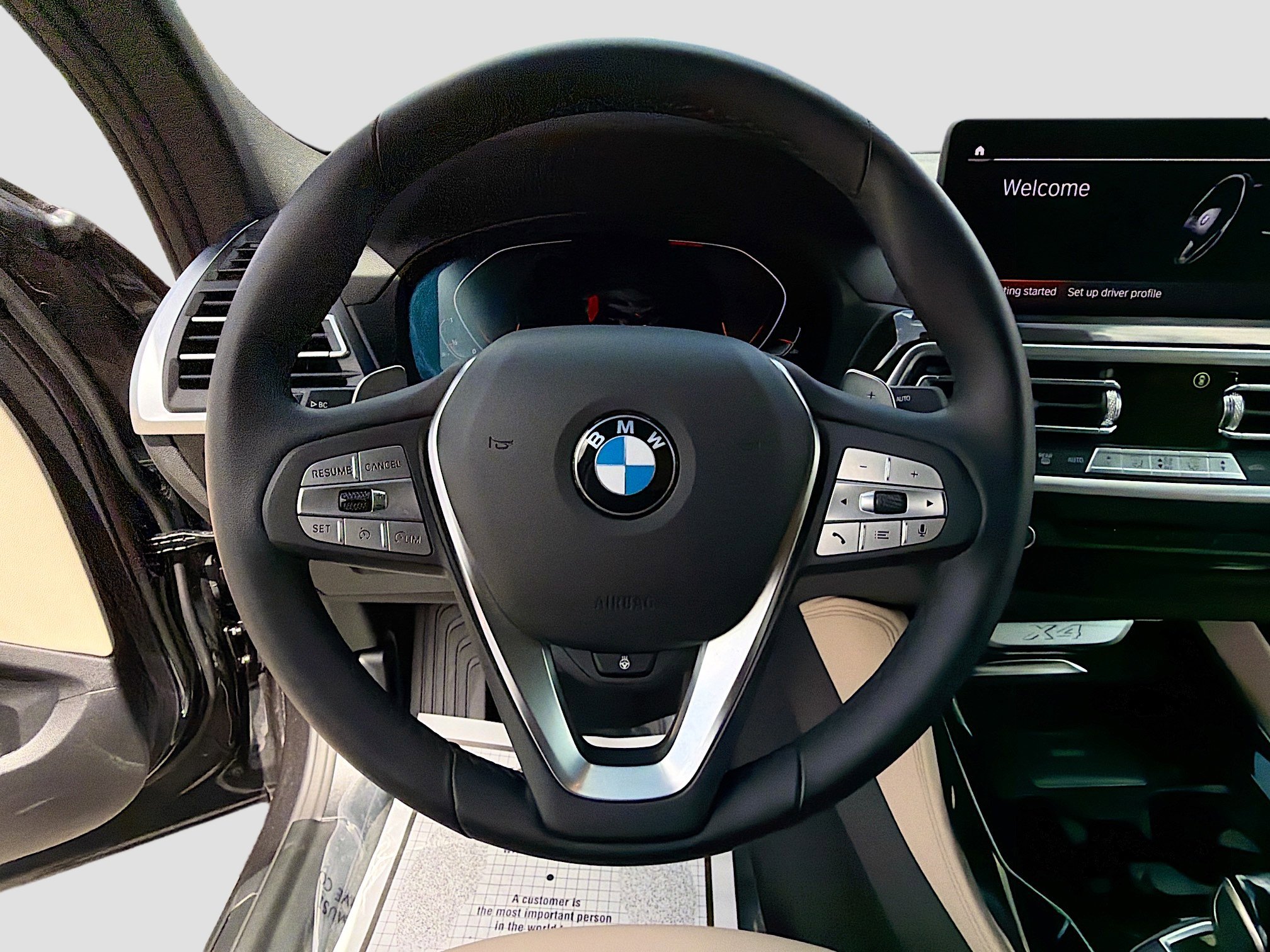 Used 2025 BMW X4 xDrive30i image 39