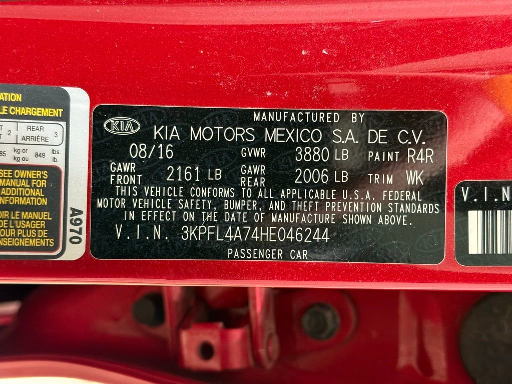 Used 2017 Kia Forte S image 27