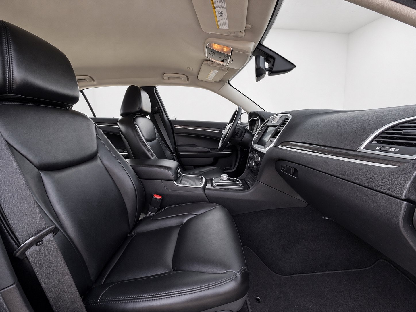 Used 2021 Chrysler 300 Touring L AWD/4WD image 28