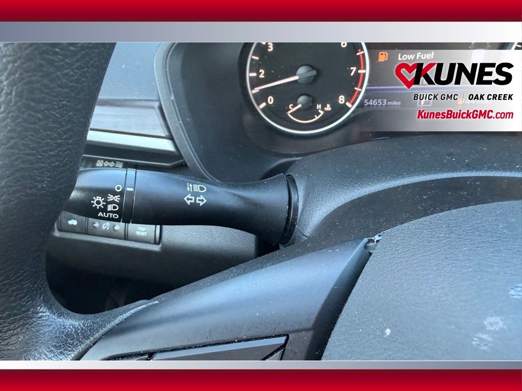 Used 2024 Nissan Altima 2.5 SV image 13