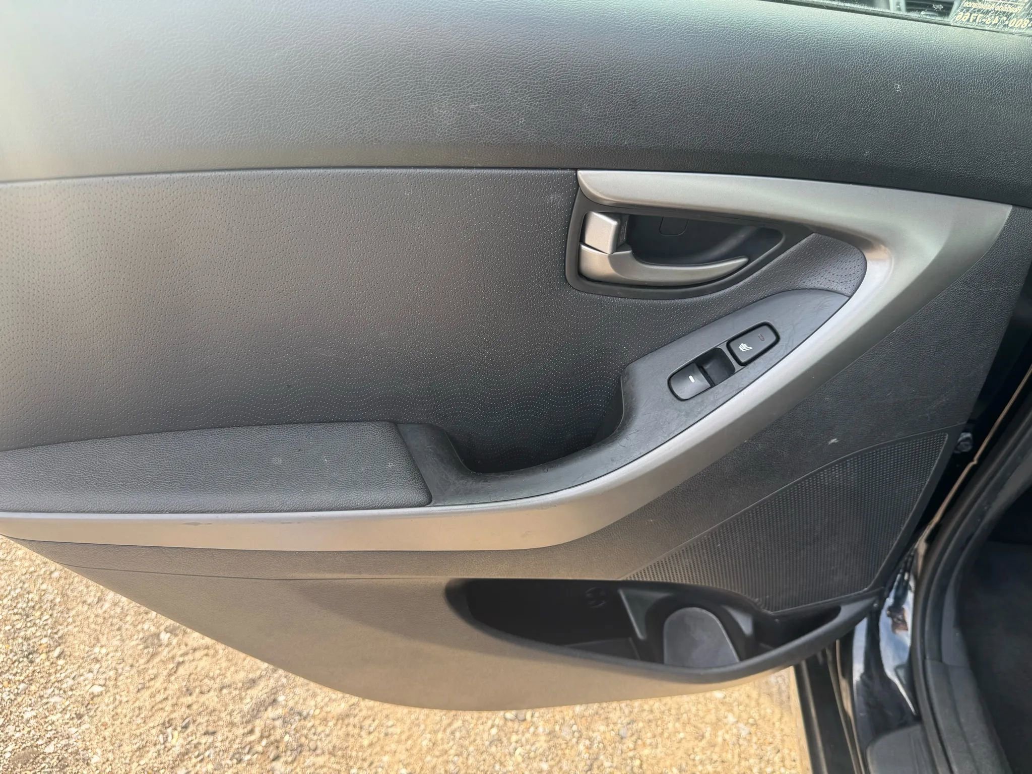 Used 2013 Hyundai Elantra Limited image 12