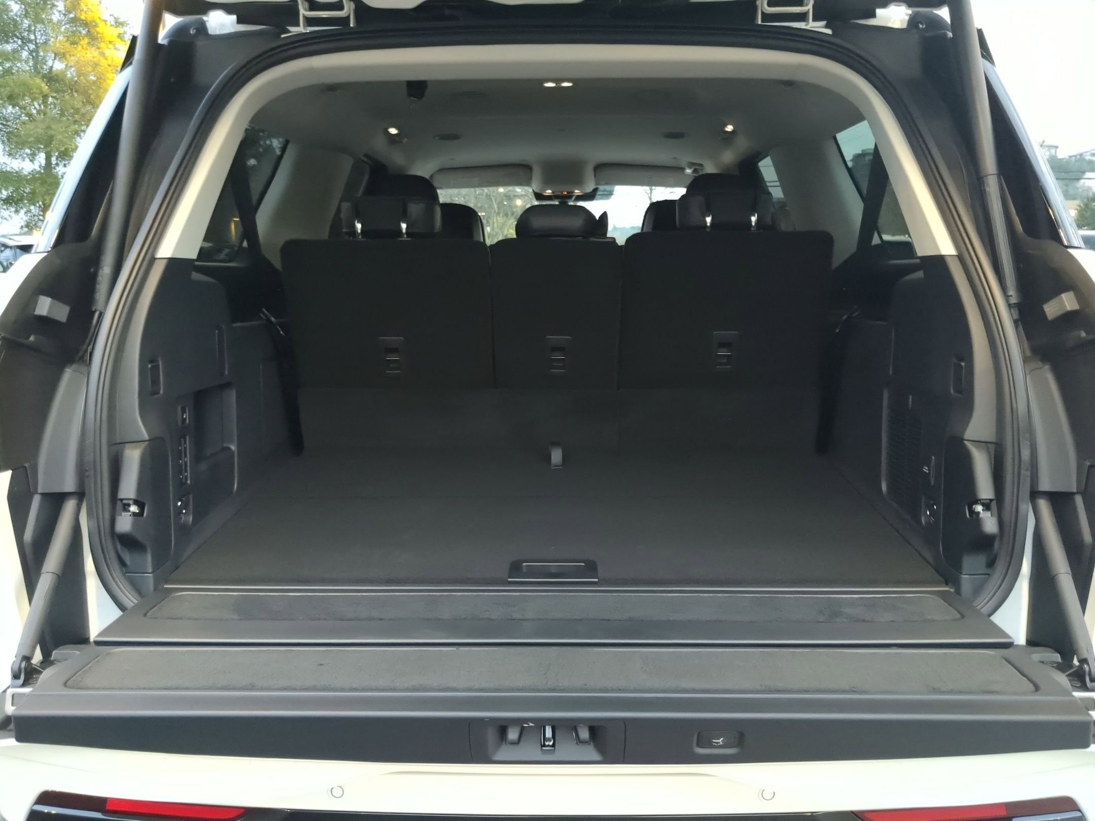 New 2026 Lincoln Navigator L Premier image 22