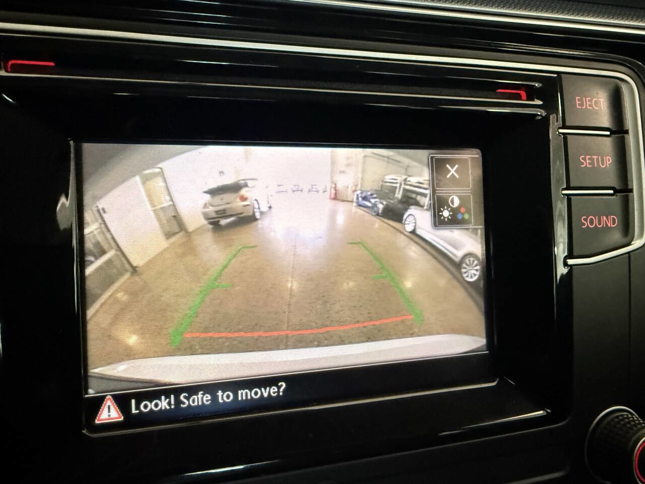 Used 2016 Volkswagen Passat 1.8T R-Line image 14