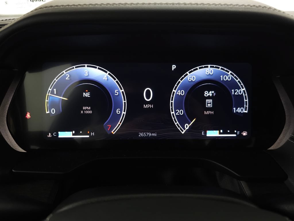 Used 2023 Jeep Grand Cherokee Overland w/ Luxury Tech Group IV AWD/4WD image 20