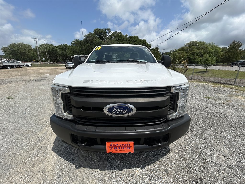 Used 2019 Ford F250 XL RWD image 2