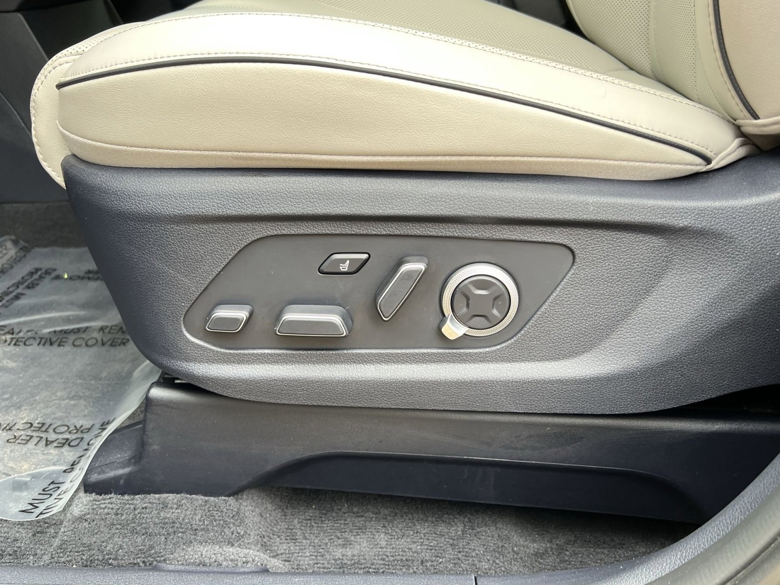 Used 2024 Hyundai Palisade Calligraphy FWD image 19