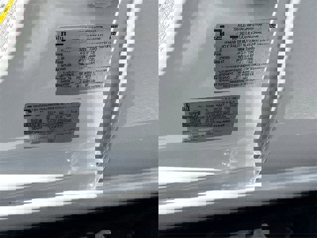 Certified 2022 GMC Sierra 1500 AT4 w/ AT4 Premium Package image 35