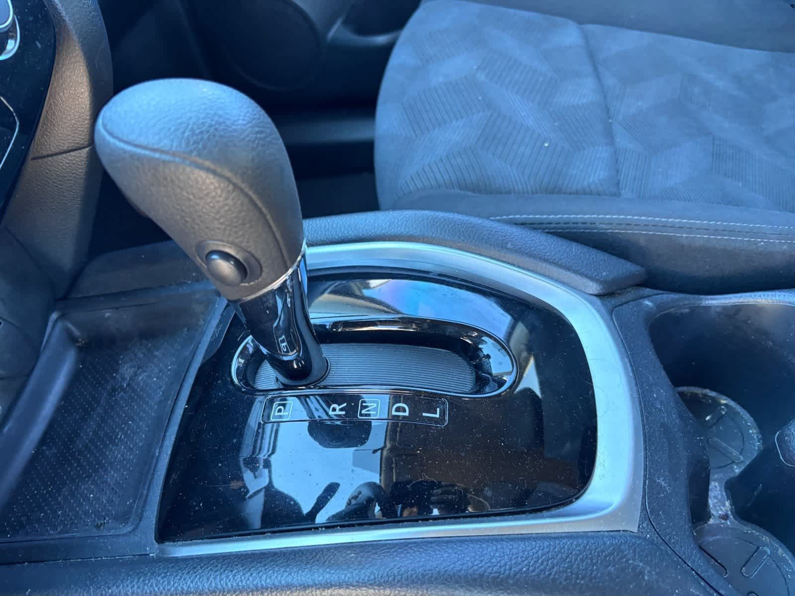 Used 2016 Nissan Rogue SV FWD image 21