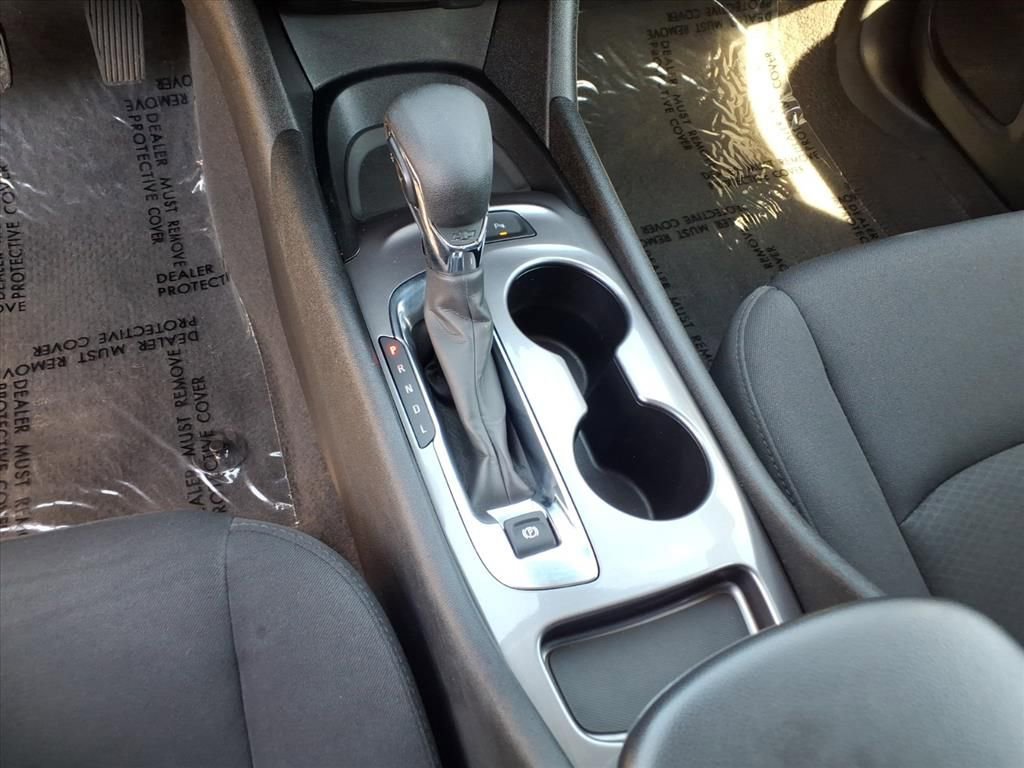 Used 2024 Chevrolet Malibu LS image 29