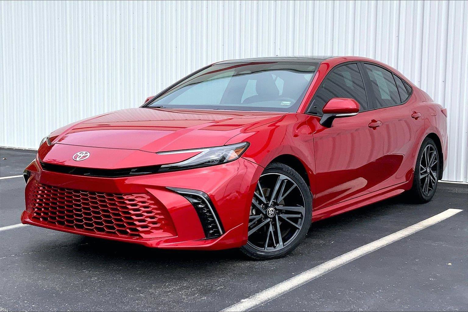 Used 2025 Toyota Camry XSE