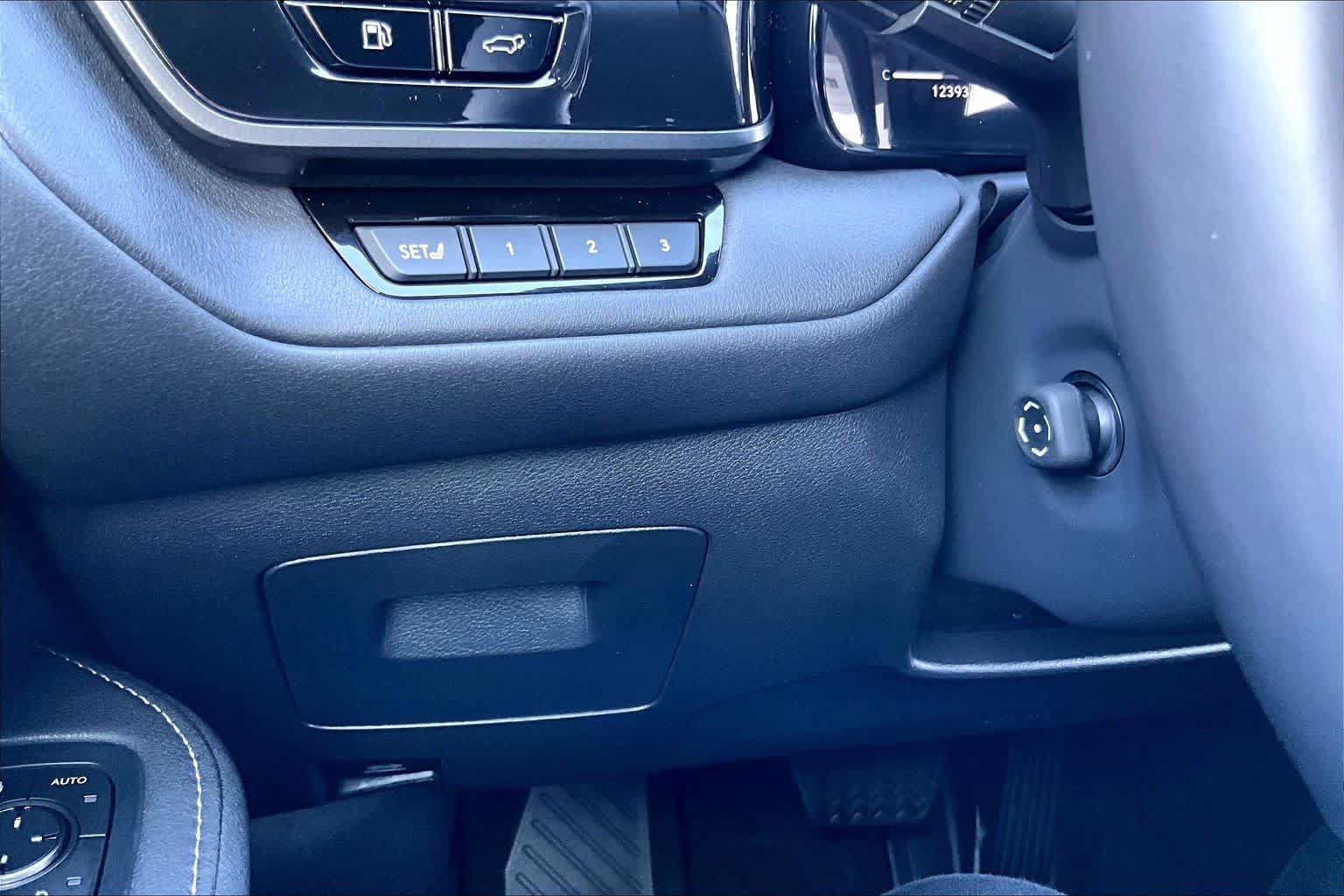 Used 2026 Lexus TX 350 AWD w/ Technology Package image 34