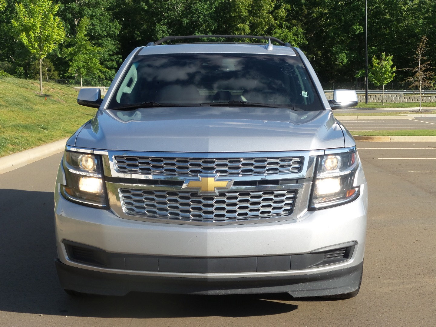 Used 2015 Chevrolet Tahoe LT image 8