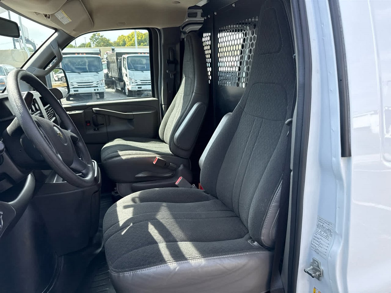 Used 2024 Chevrolet Express 2500 w/ Driver Convenience Package image 13