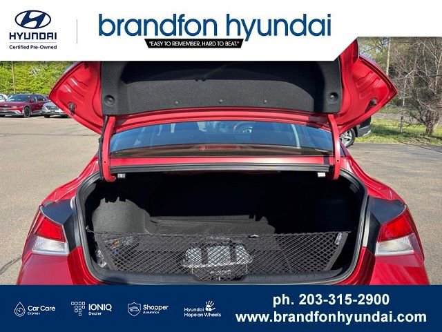 Certified 2026 Hyundai Elantra SE w/ Cargo Package FWD image 29