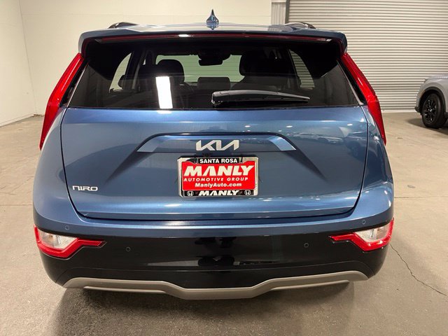 Used 2024 Kia Niro Wind w/ Wind Preserve Package FWD image 4
