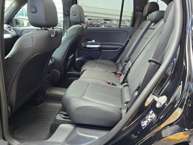 Used 2023 Mercedes-Benz GLB 250 4MATIC image 31