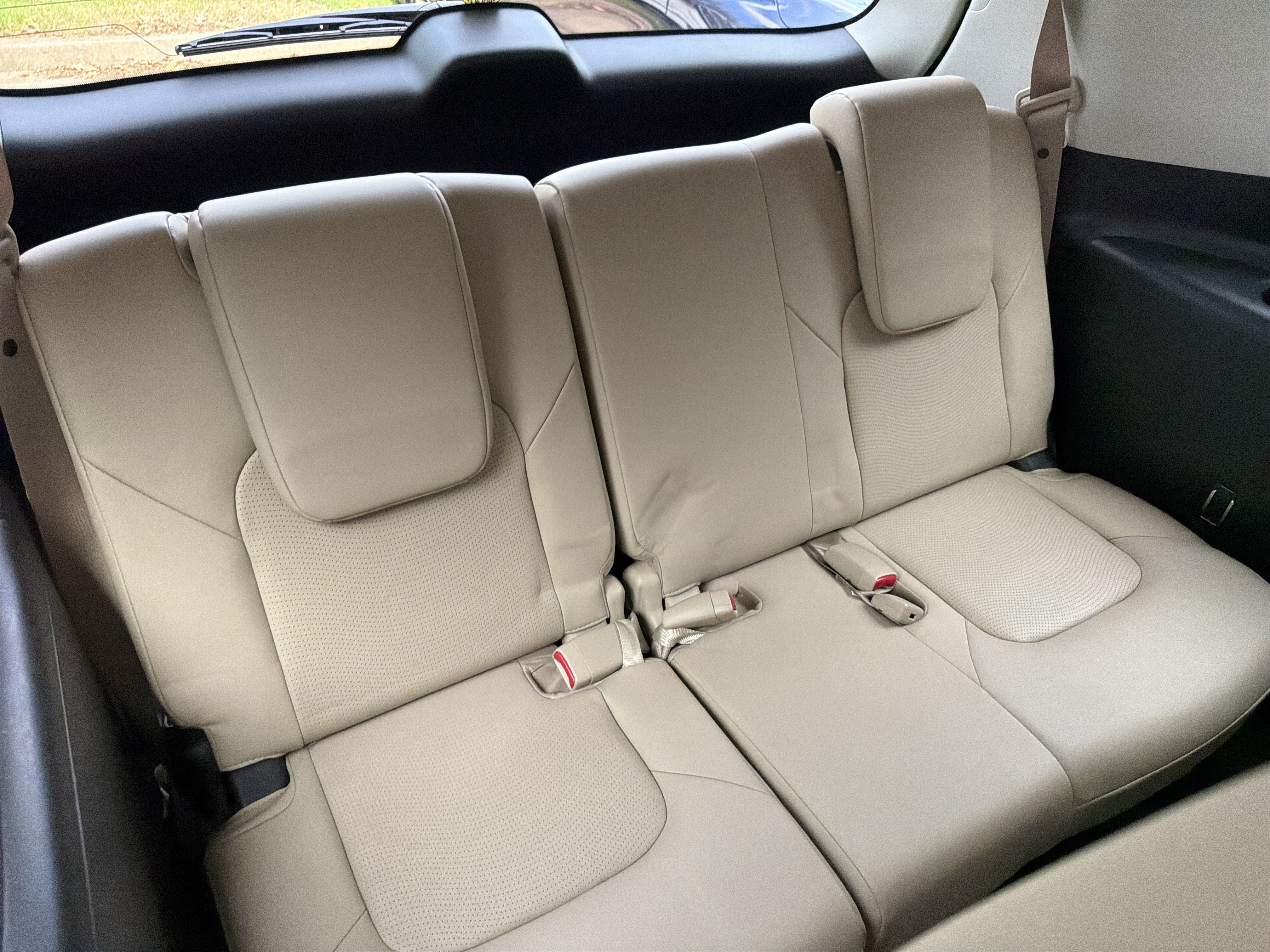 Used 2017 Nissan Armada SL w/ Interior Lighting Package RWD image 17