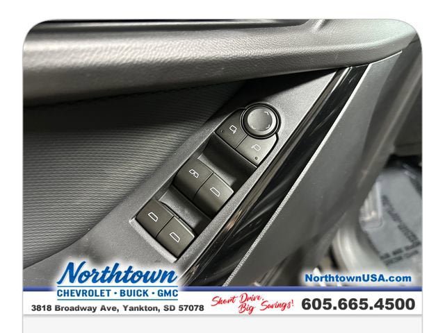 New 2026 Chevrolet Equinox LT AWD/4WD image 11
