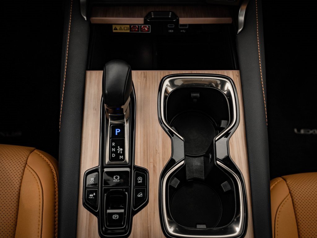 Used 2025 Lexus RX 350 Premium image 38