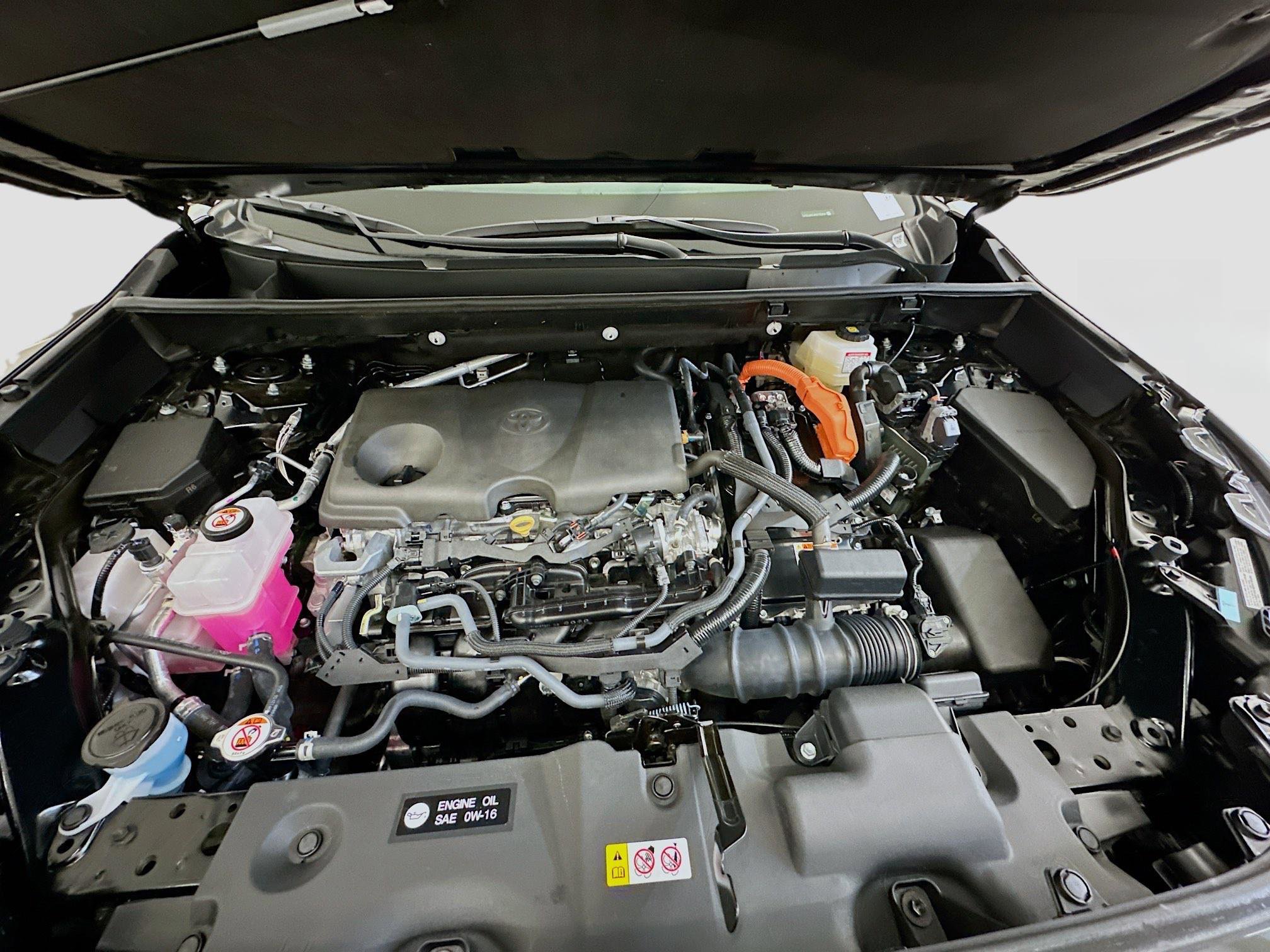 Used 2025 Toyota RAV4 LE image 34