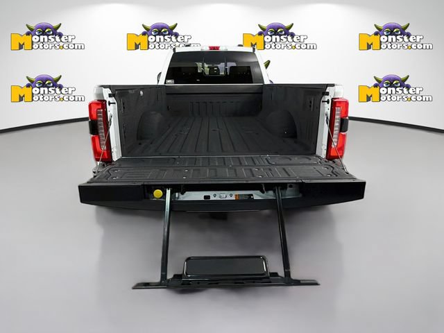 Used 2025 Ford F450 Lariat w/ Lariat Ultimate Package AWD/4WD image 27