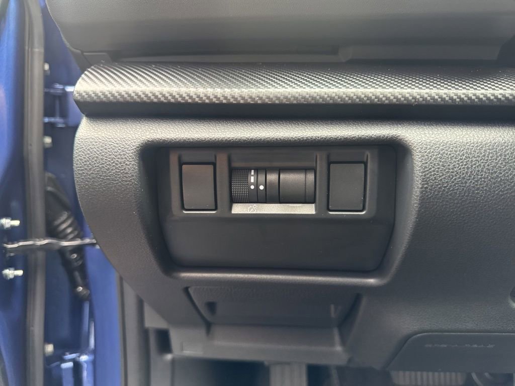 Certified 2025 Subaru Crosstrek 2.0i Premium image 20