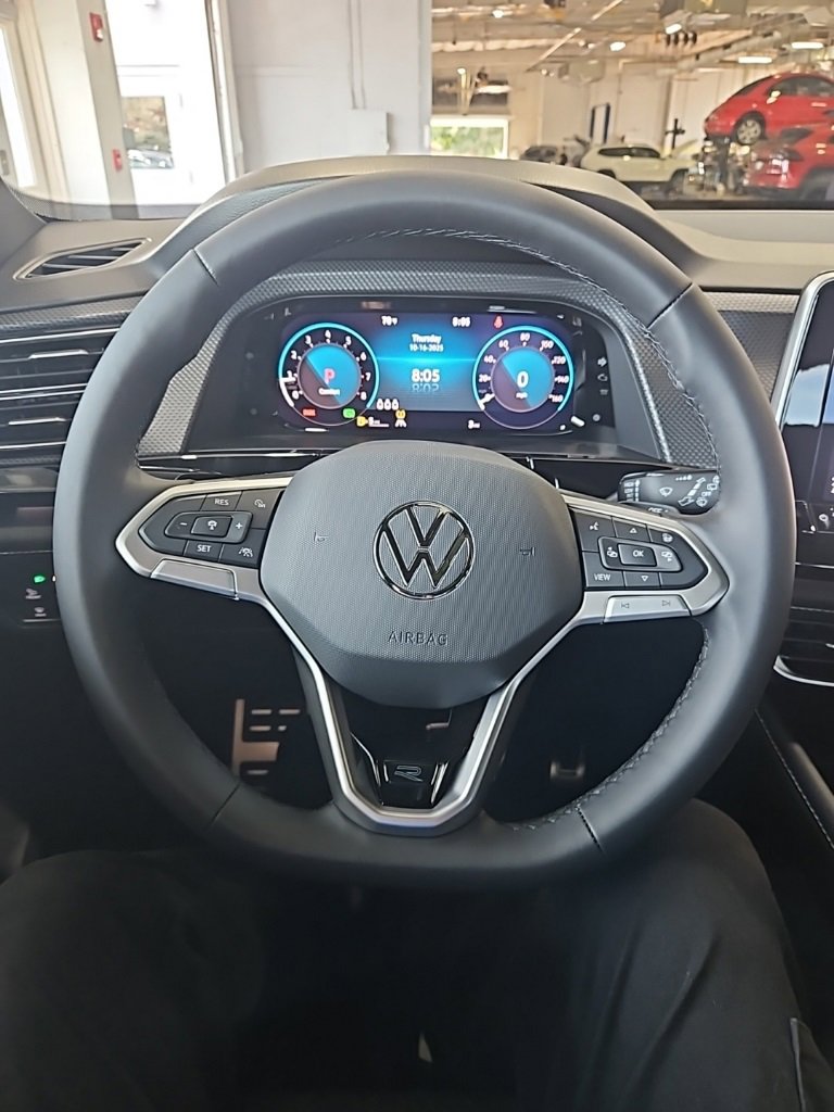 New 2026 Volkswagen Atlas Cross Sport SEL R-Line image 37