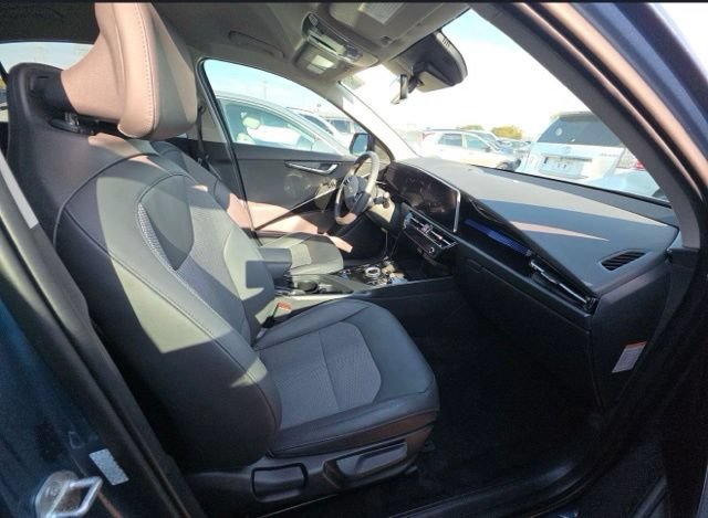 Used 2024 Kia Niro Wind FWD image 7