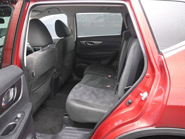 Used 2015 Nissan Rogue SV image 27