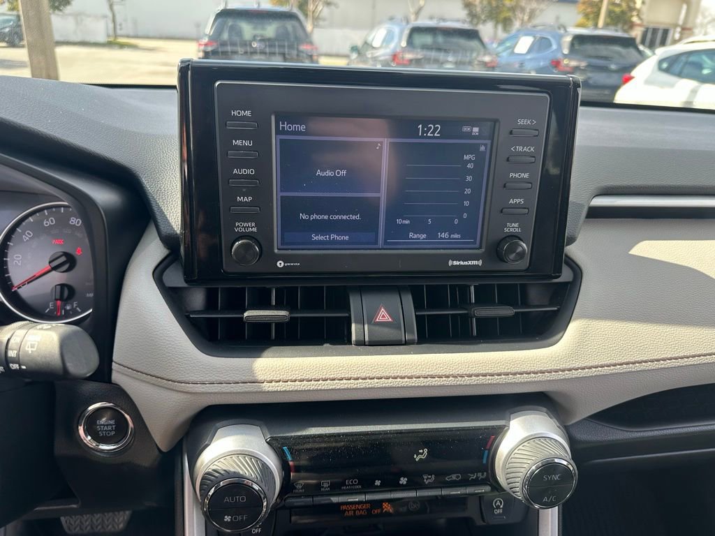 Used 2022 Toyota RAV4 XLE w/ Convenience Package image 30