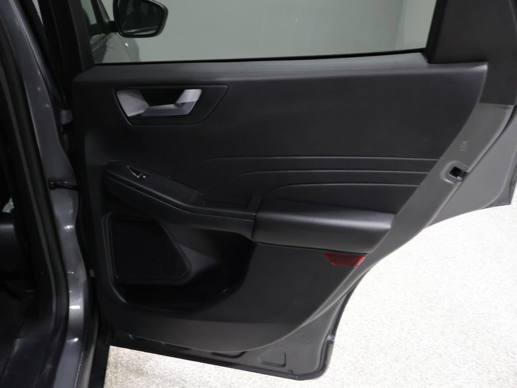 Used 2024 Ford Escape ST-Line image 21