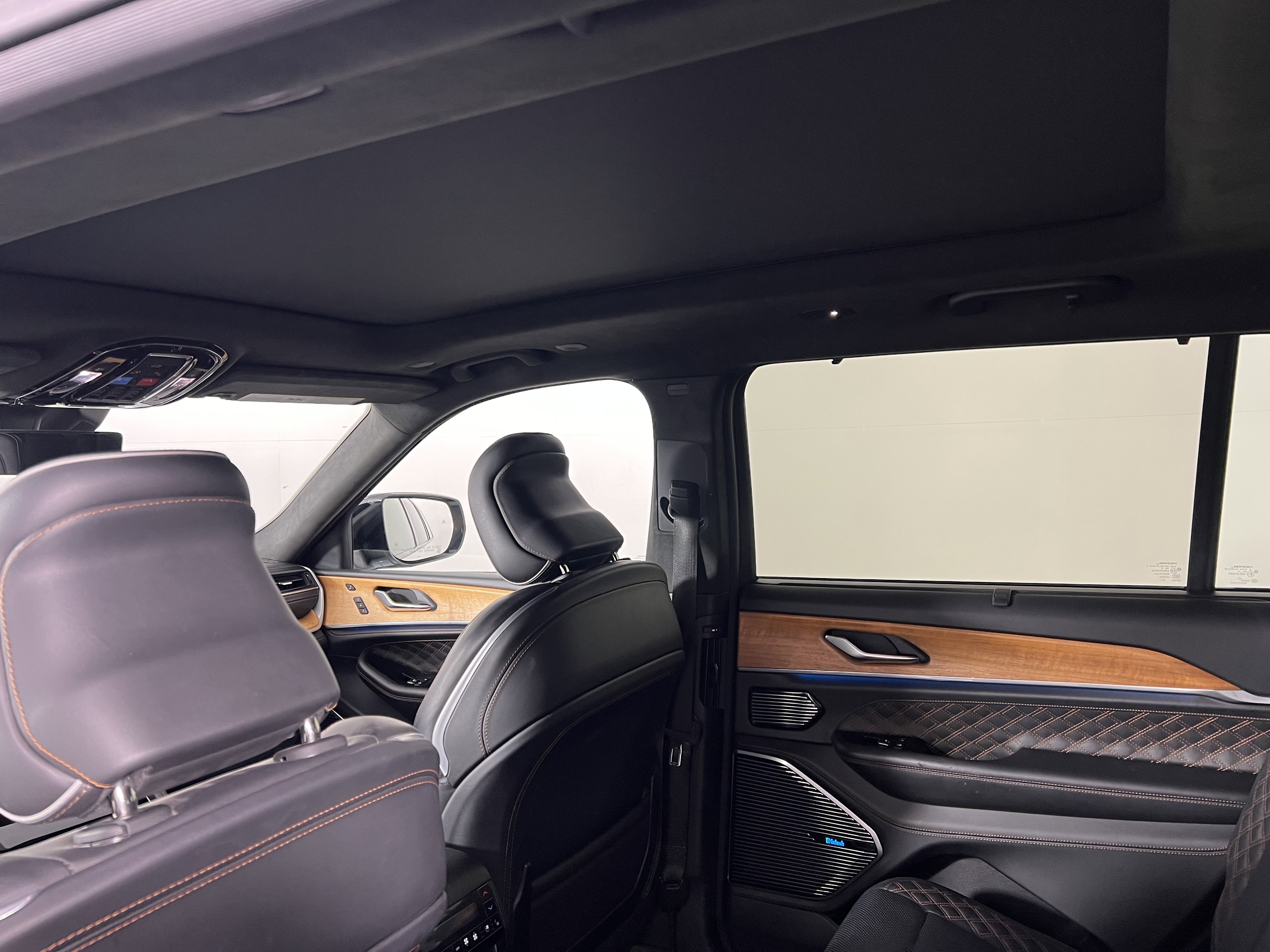 Used 2021 Jeep Grand Cherokee L Summit image 22