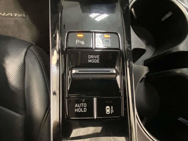 Used 2022 Hyundai Sonata Limited image 18